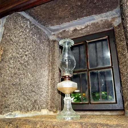 Casa Velha Do Fumeiro * Santa Eulalia (Guarda)