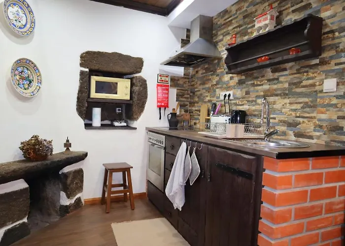 Tatil Evi Casa Velha Do Fumeiro *